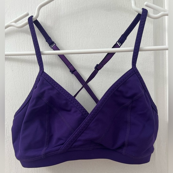 Lululemon Purple Triangle Eagle Yoga Bra with Cross-Straps (Size 4) - Picture 3 of 9